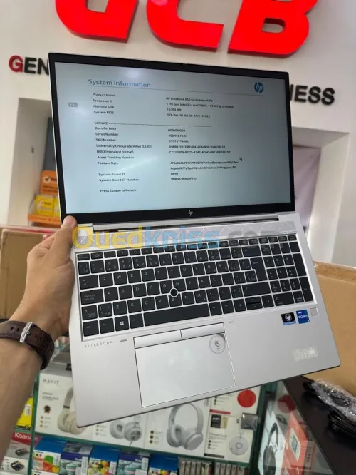 HP ELITEBOOK 850 G8  i5-1135G7 RAM 16GB DDR4 DISQUE 512GB SSD 15.6 FULL HD  