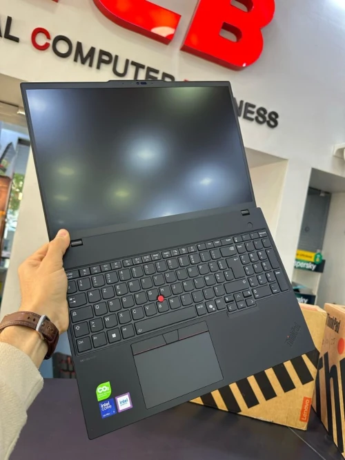 LENOVO THINKPAD T16 Gen3 Intel Core Ultra 7 155U, jusqu'à 4,80 GHz RAM 16GB 512GB SSD 16 FULL HD