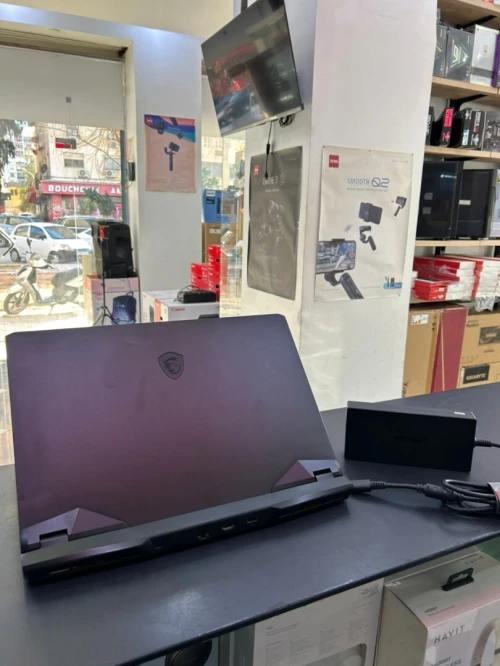 MSI VECTOR GP76 12UHS Intel Core i7-12700H 24M Cache, up to 4.70 GHz RAM 16GB 1TB SSD NVMe 17" IPS  FHD 144Hz NVIDIA RTX3080Ti 16GB