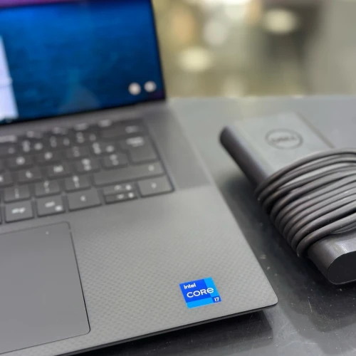 DELL PRECISION 5560 Intel Core i7-11850H 24 Mo 4,80 GHz 32GB 512GB 15.6 UHD 4K TACTILE RTXA2000 4GB 