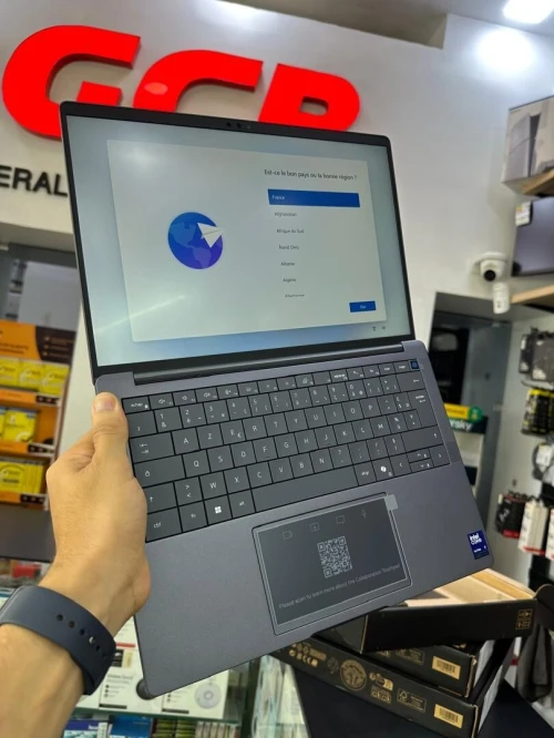 DELL Pro 14 Premuim Intel Ultra 7 266V 12M Cache, à 5,00 GHz 16GB DDR5 512GB SSD FHD+ Intel Arc 8GB