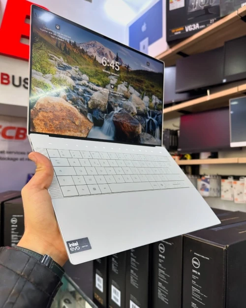 DELL XPS 14 9440 Intel Core Ultra 7 155H 24 Mo à 4,80 GHz 16GB 512GB SSD 14.5 Intel Arc graphics