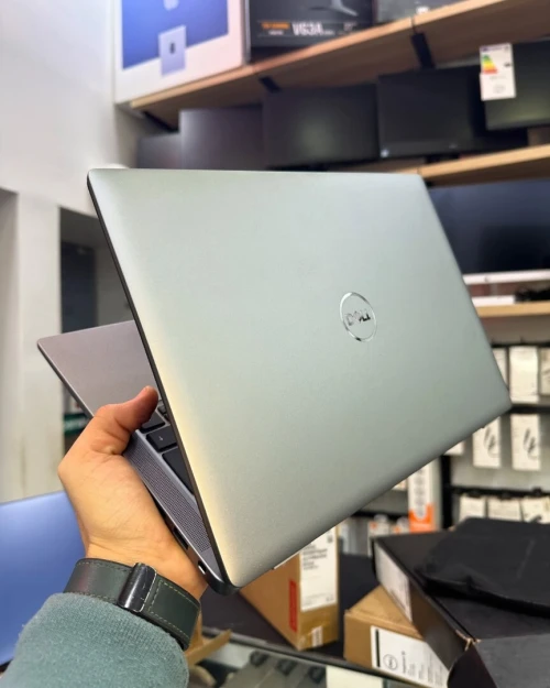 DELL LATITUDE 7450 Intel Core Ultra 7 165U 12 Mo à 4,90 GHz 32GB DDR5 512GB SSD 14 FULL HD+ 