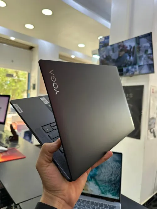 LENOVO YOGA Slim 7 Pro X AMD Ryzen 9 6900HS, 16 Mo 32GB 1TB SSD 14 Full HD 3K 120hz NVIDIA RTX 3050