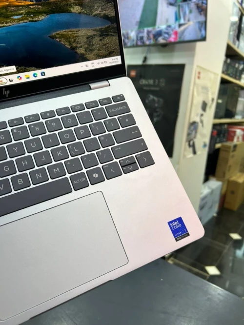 HP OMNIBOOK 7 Ai 14 Intel Core Ultra 7 255U to 5.20 GHz RAM 16GB 1TB SSD 14" 2.8K OLED Intel Graphic