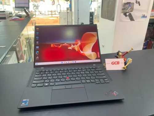 LENOVO THINKPAD X1 CARBON GEN 9 Intel Core i7-1165G7 12 Mo de cache,  4,70 GHz 16GB 512GB SSD 14" 