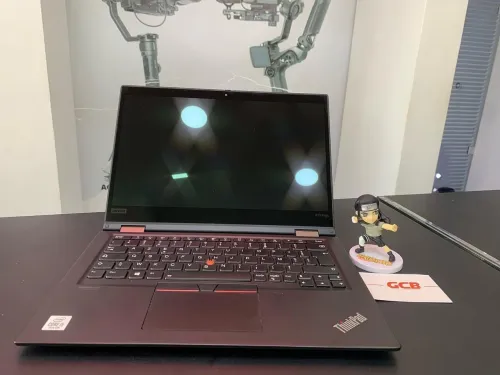 LENOVO THINKPAD X13 YOGA Intel Core i5-10210U 6 Mo de cache, jusqu'à 4,20 GHz 16GB 512GB SSD 13"