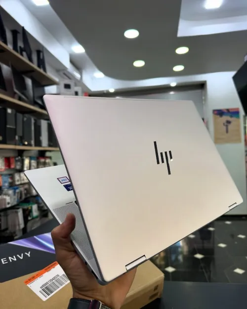 HP ENVY X360 2-in-1 16 Intel Core Ultra 5 125U 12 Mo, 4,30 GHz 16GB 512GB SSD WUXGA  IPS Tactile 360