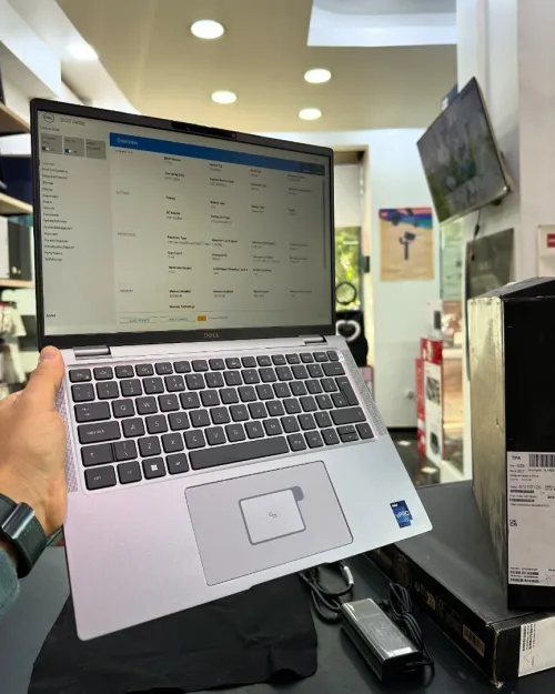 DELL LATITUDE 7440 Intel Core i7-1365U VPro  12 Mo , 5,20 GHz 32GB  512GB SSD 14 FULL HD+ TACTILE