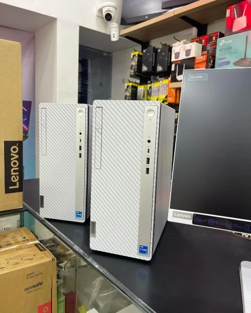 PC LENOVO IDEACENTRE 5 Intel Core i5-12400 18 Mo  8GB DDR4 3200MHz  256GB SSD 21.5