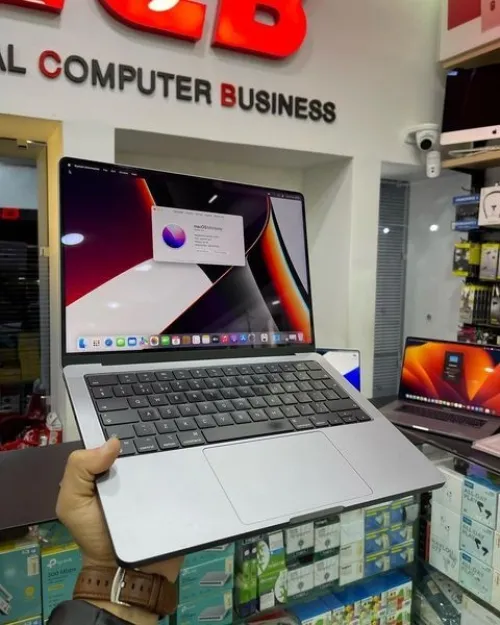 MACBOOK PRO 14" 2021 A2442 EMC3650 M1 Max 10-Core CPU/32-Core GPU RAM 64GB DISQUE 1TB SSD 