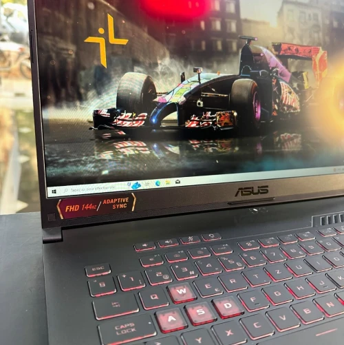 ASUS TUF GAMING A17  AMD Ryzen 7 7735HS à 4.75 GHz 16GB  512GB SSD 17 FULL HD 144Hz  RTX 4050 6GB