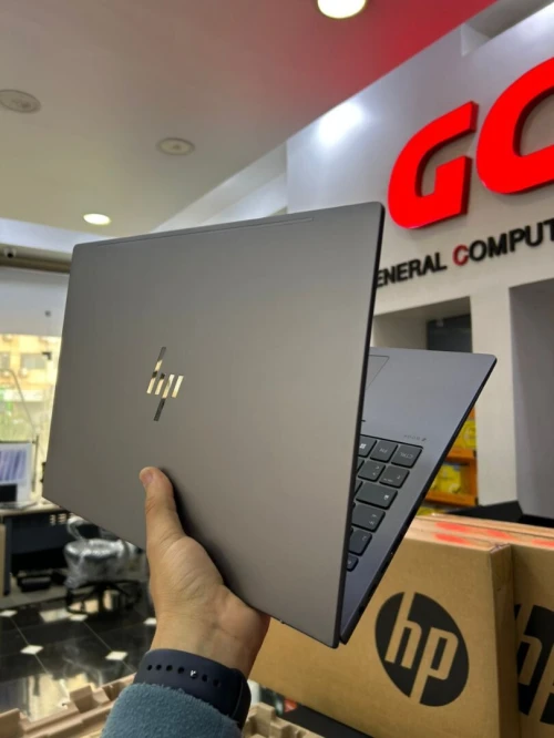 HP ZBOOK POWER 16 G11 Intel Core Ultra 7 155H 24 Mo de cache, jusqu'à 4,80 GHz  RAM 32GB DDR5 DISQUE 1TB SSD NVME 16" FHD+ IPS Intel Arc graphics NVIDIA RTX A500 ADA
