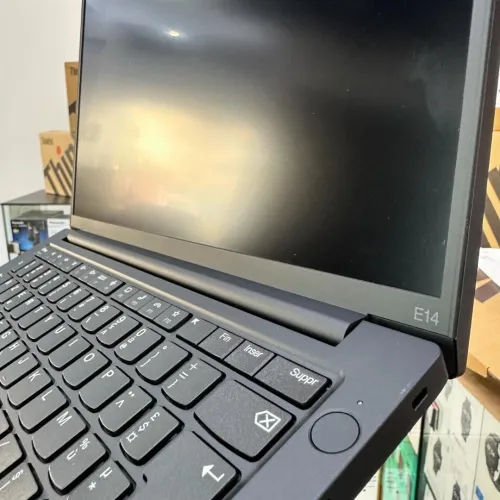 LENOVO THINKPAD E14 Gen 5 AMD Ryzen 5 7530U 16MB à 4.5GHz 16GB 256GB SSD 14 FULL HD WUXGA