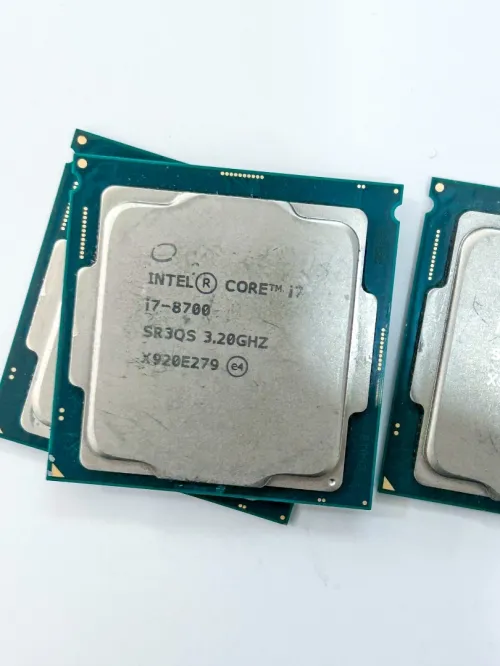 CPU i7 8700/ i5 9600K / i5 4570T