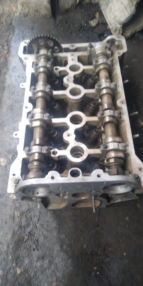 Tout les pièces moteur 1.4 1.6 vti thp