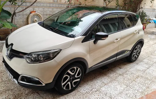 Renault Captur 2016 Mountain