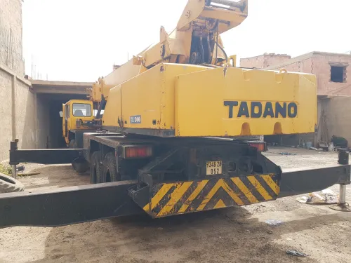 TADANO Lt300 30ton 1983