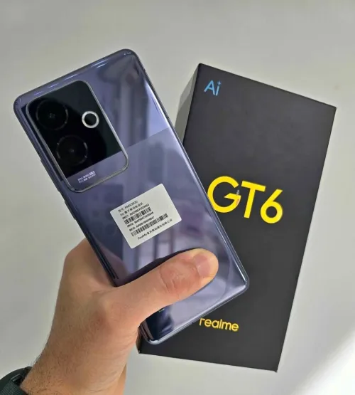Realme GT6