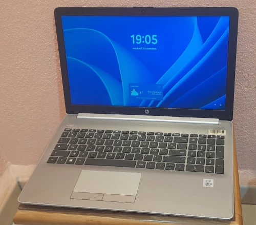 HP I5 10ème 8Ram