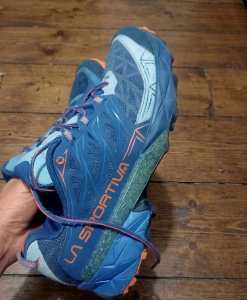 La sportiva akyra original