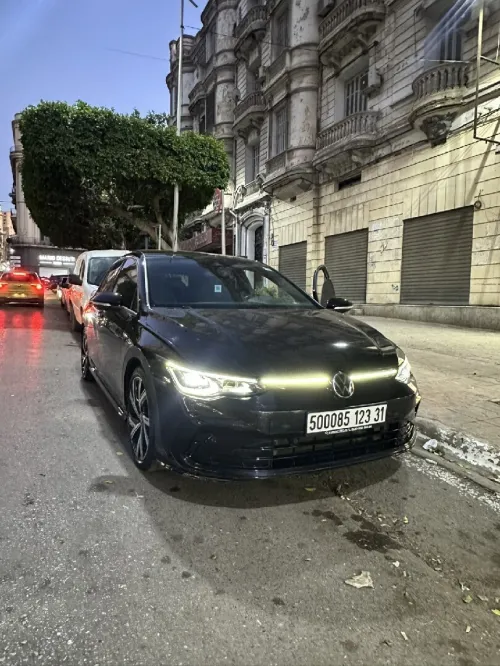 Volkswagen Golf 8 2023 R-Line