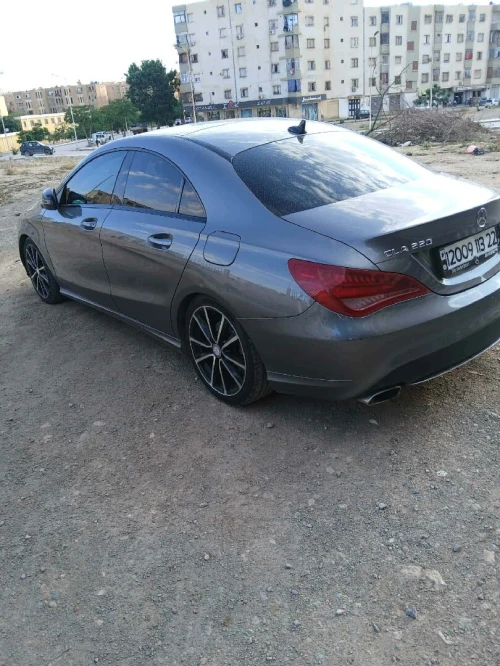 Mercedes CLA 2013 Coupé Exclusif +