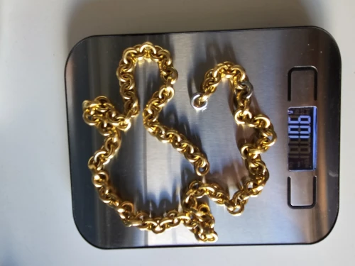 COLLIER OR 18K SUISSE 