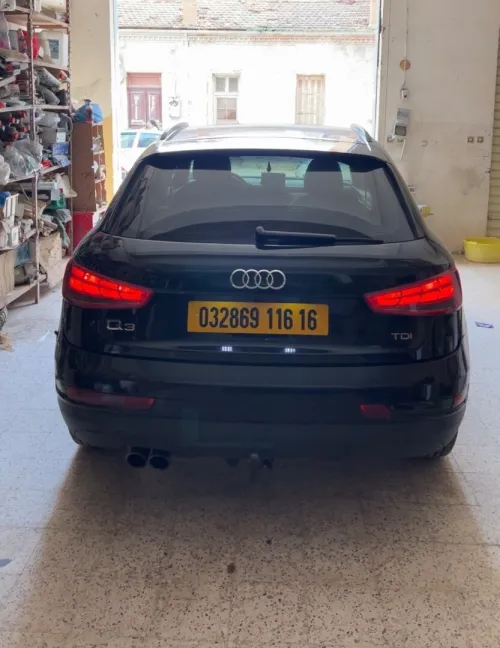 Audi Q3 2016 Ambition