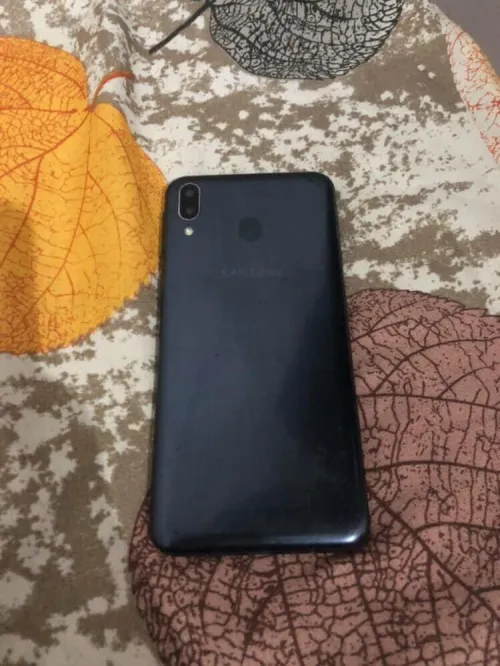 Samsung Samsung m20