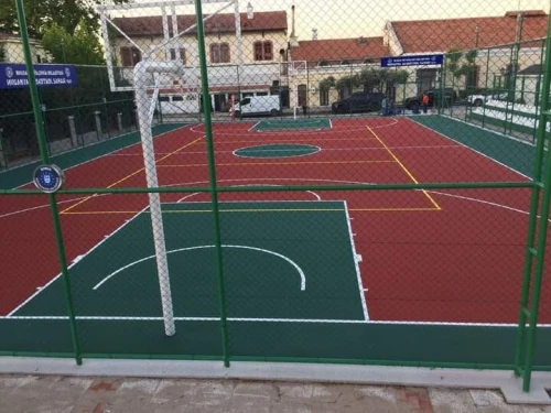 Tapis gomme, terrain de sport , salle de sport revêtements epdm , gomme gazon, 