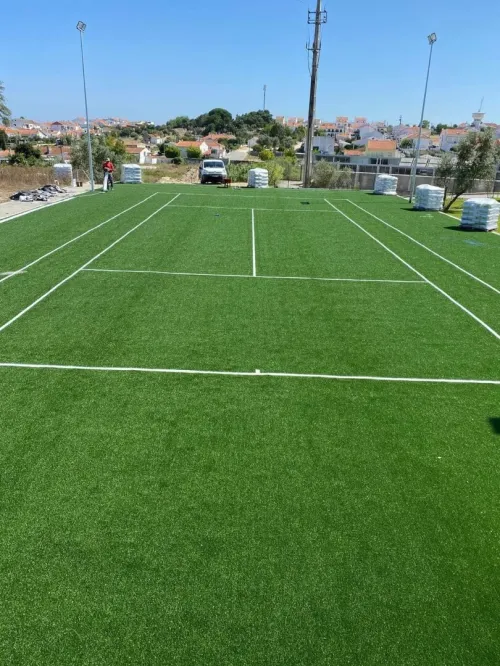 Revêtement terrain de sport,sols souples, acrylique,epdm, gomme 