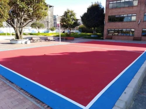 Tapis gomme, terrain de sport , salle de sport revêtements epdm , gomme gazon, 