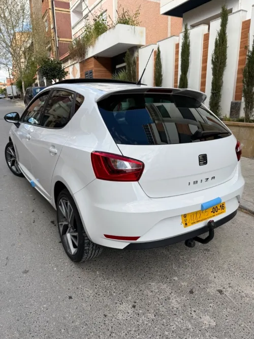 Seat Ibiza 2015 Black Line