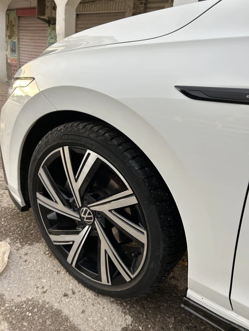 Volkswagen Golf 8 2022 R-Line