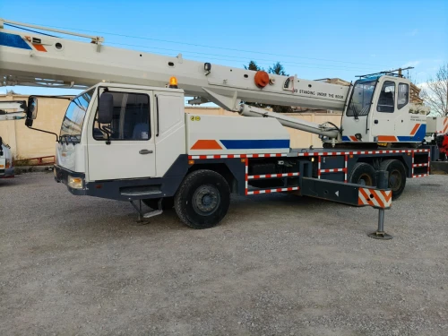 Zoom lion grue mobile zoom lion 2015