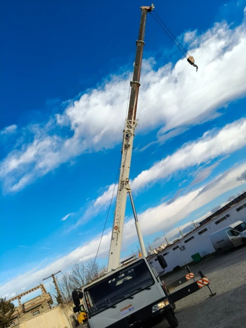 Zoom lion grue mobile zoom lion 2015