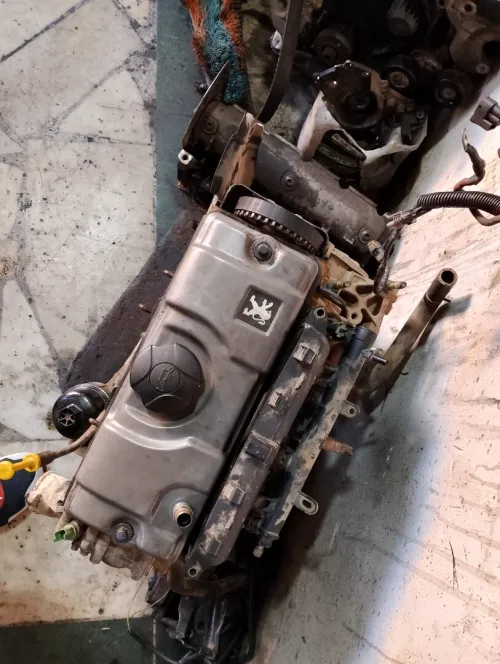 Moteur 206 1.1 