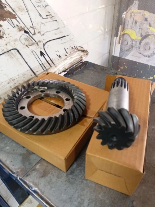 PIECES ENGINE ET CLARK*KOMATSU*HYUNDAI*TOYOTA*TCM*NISSAN*MITSUBISHI*MAXIMAL*JAC*XGMA*MANITOU*HYSTER*LINDE*FENWIK*ENMTP*GERMAN*BOSS*