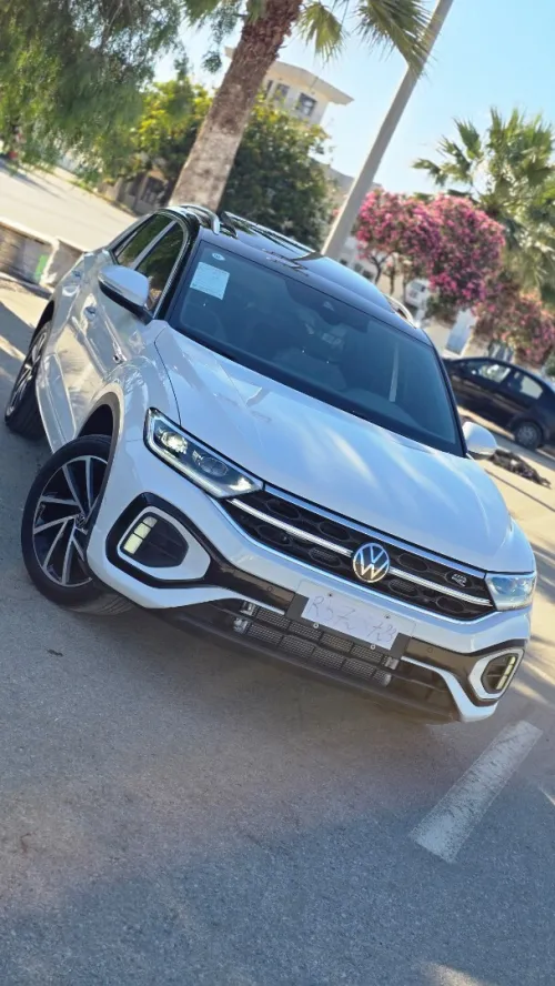Volkswagen T-Roc 2025 R-Line 