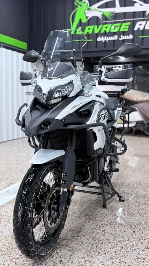 Benelli Trk 502x 2025