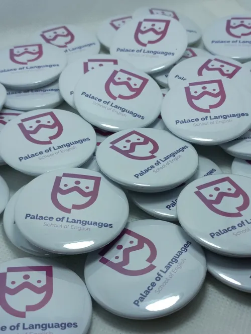 pins personnalisé