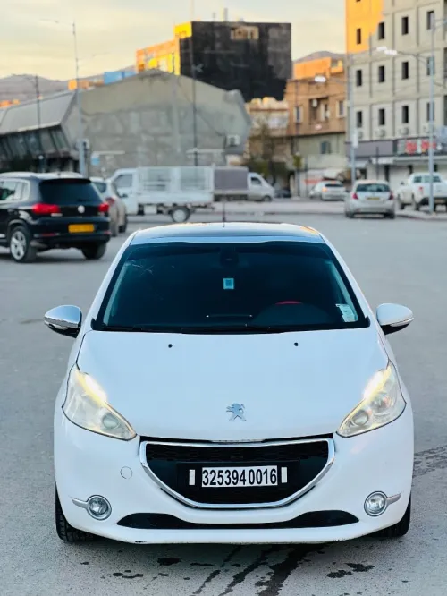 Peugeot 208 2015 Allure