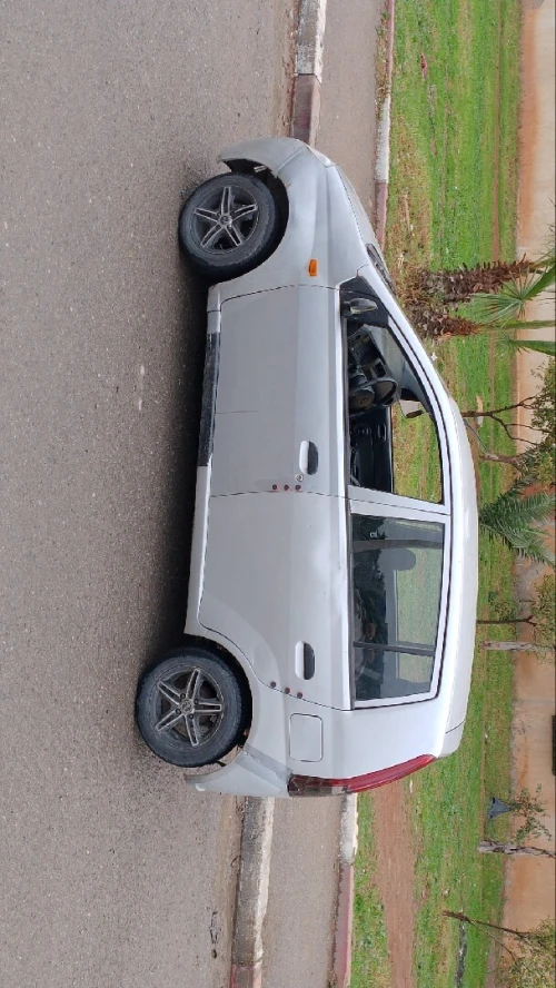 Daihatsu Charade 2006 Charade