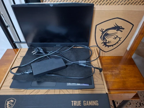 MSI KATANA 15