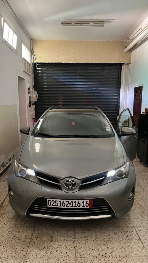Toyota Auris 2016 Auris