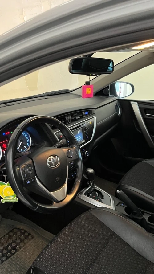 Toyota Auris 2016 Auris