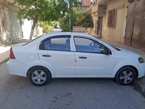 Chevrolet Aveo 4 portes 2013 GPL