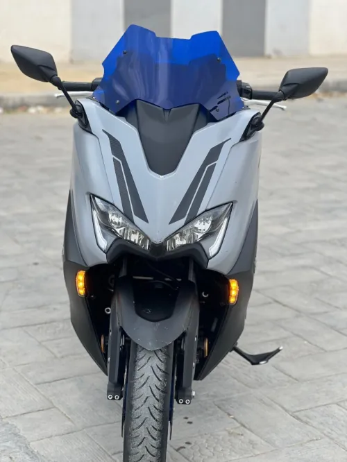 Yamaha Tmax 2021