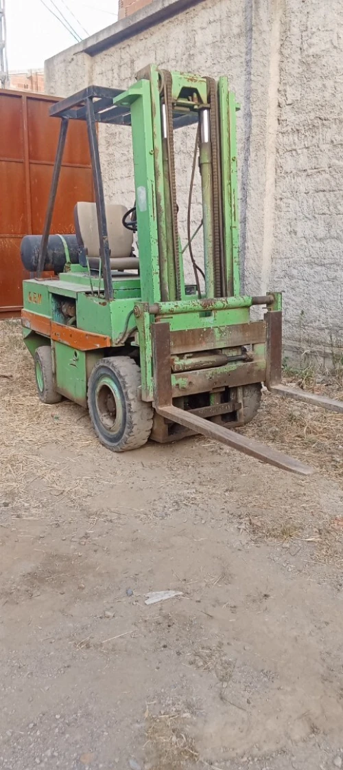 CLARK CHARIOT ELEVATEUR GEM  ESSENCE GEM 1991